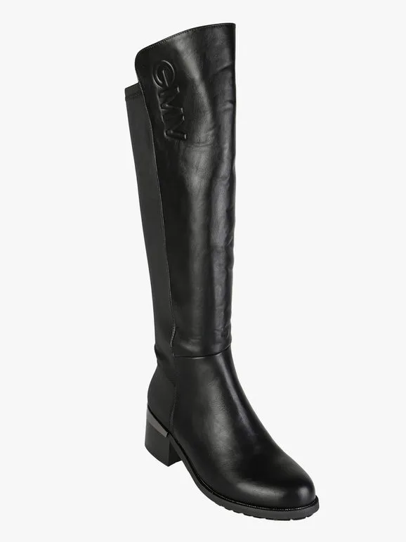 Gian Marco Venturi Botas de mujer con tacones anchos.