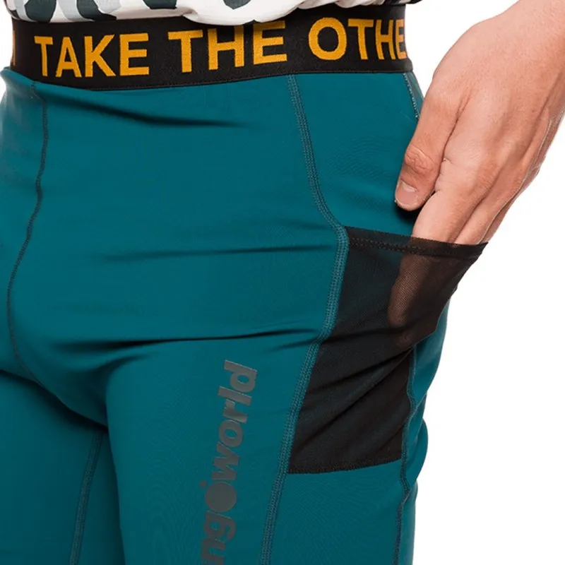 Trangoworld PANTALÓN CORTO BOCHARZ VERDE OSCURO