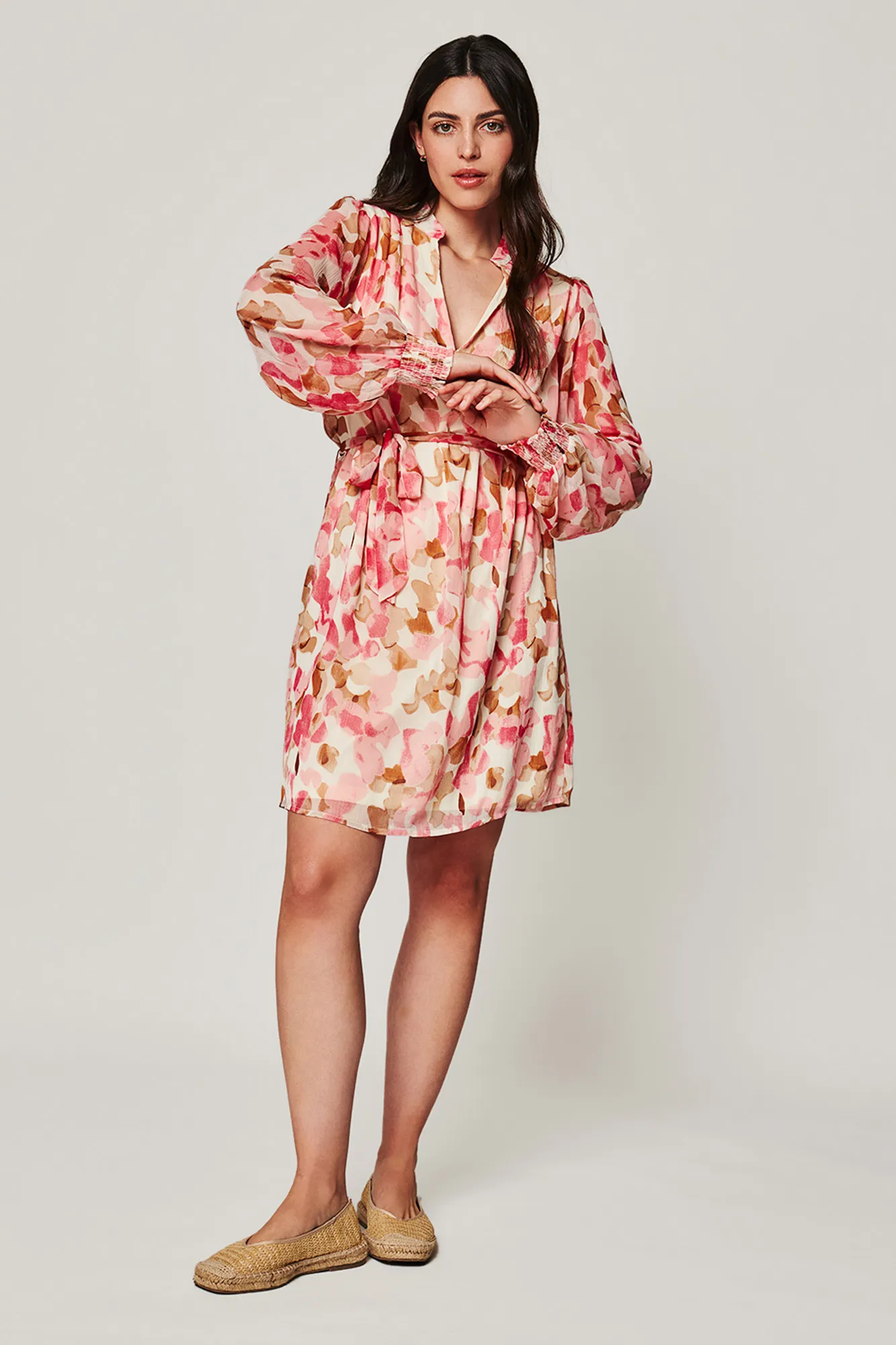 Vila Vestido manga larga semitransparente